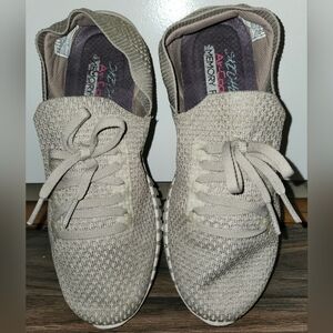 Womens Skechers Sz 8 Slip Ons with Air-Cooled Memory Foam